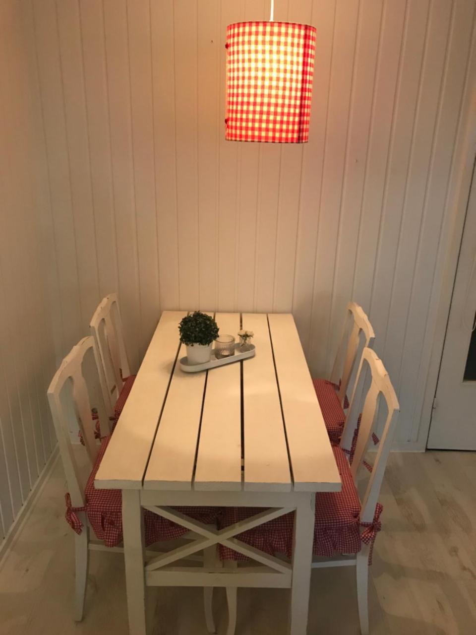 Room With Pentry, Separate Entrance, No Cardpayment Gränna Extérieur photo